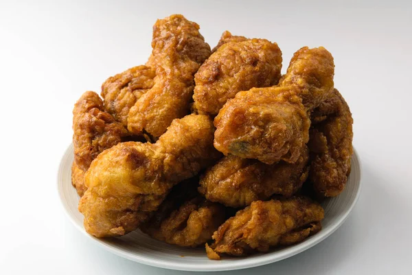 Baldan yapılmış baharat. Baharatlı Kızarmış Tavuk. Kızarmış yemekler.