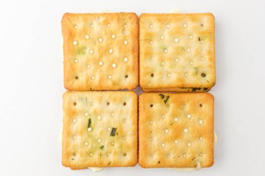 Bisküviler arasında fındık kreması. Tayvan yemek kültürü. Tatlı ve çıtır tatlı