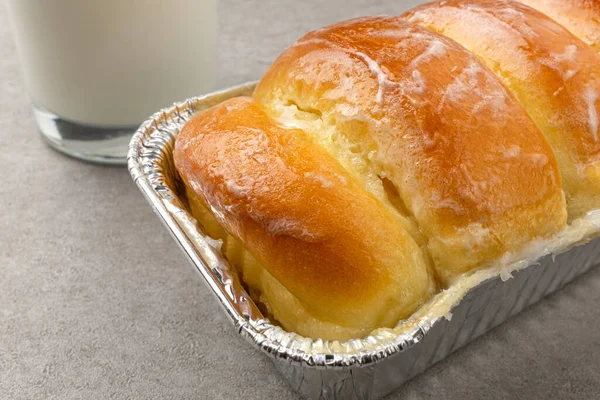 Comida Sobremesa Doce Pão Revestido Com Leite Condensado Pão Bem — Fotografia de Stock