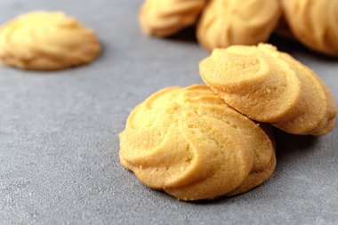 Tuzlu ve tatlı hamur işi. Tereyağlı Kurabiye Tatlısı. Yuvarlak şekilli bisküvi