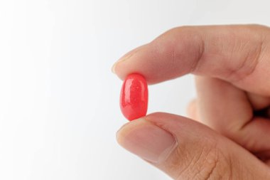 Tatlı ve çiğnenmiş jöle. Fasulye şekilli tatlı. farklı renkte jöleler