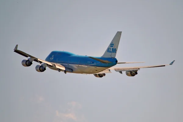 KIM cityhopper Amsterdam airport schiphol çıkış. — Stok fotoğraf