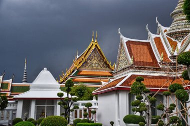 Bangkok, Tayland 08.20.2019 Şafak Tapınağı, Wat Arun bir Budist tapınağıdır ve adını Hindu tanrısı Aruna 'dan almıştır.