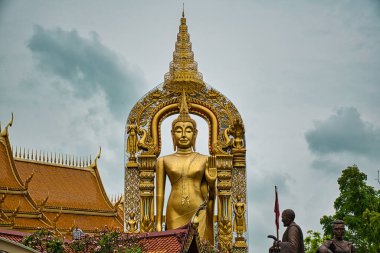 Bangkok, Tayland 04.04.2021 Antik Siyam veya Antik Şehir veya Mueang Boran, 116 ünlü anıt ve mimari etkinliğin yer aldığı dünyanın en büyük açık hava müze parkı.