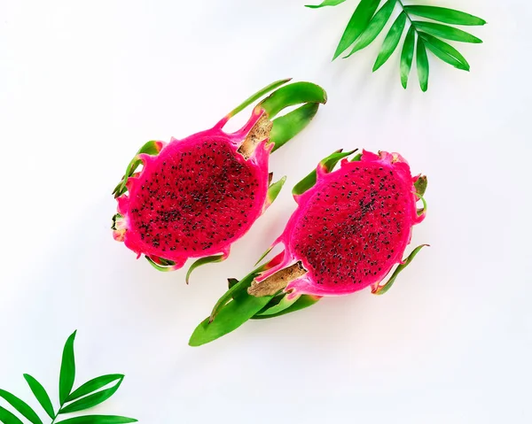 Poser Créatif Plat Avec Des Fruits Dragon Rose Bio Frais — Photo