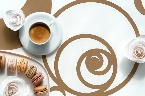 Kaffeetassen Macarons Fibonacci Sequenzkreise Espresso Schmackhafte Perfektion Goldener Schnitt Papierblumen — Stockfoto