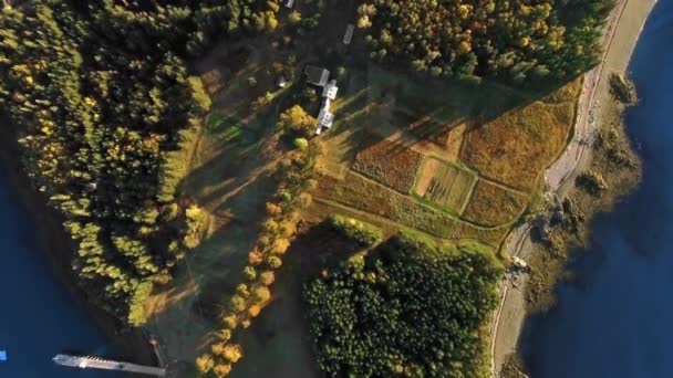 Top down vy över Campobello Island, New Brunswick, Kanada, flygbilder av Head Harbour Lightstation — Stockvideo