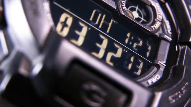 Montre Numérique Militaire Résistante Aux Chocs — Video