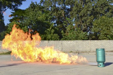 Uygulama yangın eğitimi