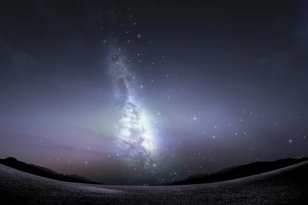 Vintergatan med stjärnor och natthimlen — Stockfoto