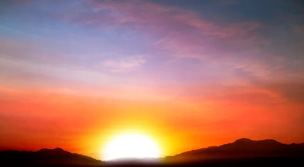 Sky krásný západ slunce — Stock fotografie