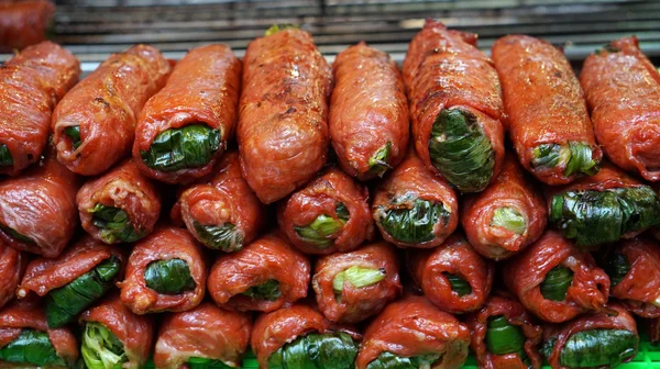 Taiwanese aboriginals keuken, varkensworst met plantaardige stuffe — Stockfoto