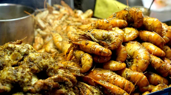 Taiwan night market seafood, prawn shrimp with sauce