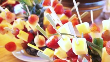 Büfe catering ürün yelpazesine. Parmak gıda tropikal meyve kokteyl aperatifler için 