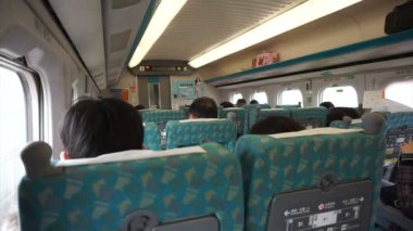 Yunlin, Tayvan-Şubat, 2016: Tayvan yüksek hızlı demiryolu Hsr kulübede oturan yolcular