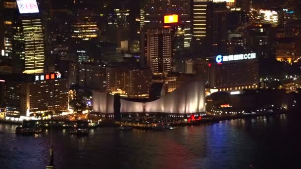 Victoria huippu, Hong Kong - huhtikuu 2016: Timelapse Maailmankuulu horisonttiin Hong Kong hämärästä yövalo — kuvapankkivideo