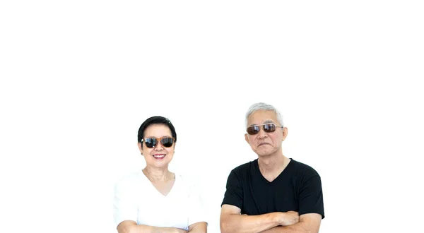 Cool Aziatisch Senior Paar Met Zonnebril Witte Achtergrond — Stockfoto