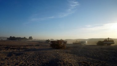 Kral Bölgesi Turistik Alanı Vadisi 'nde Luxor Mısır balon gezisi sahnesi