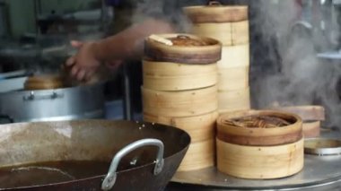 Dim sum Çin Lokantası bambu istiflenmiş.