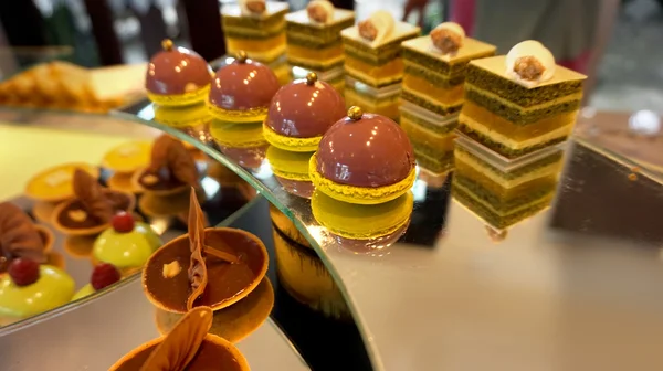 Färgglada dessertbuffé — Stockfoto