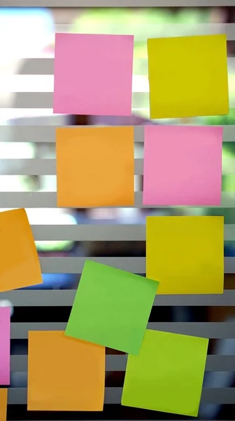 Blank post it on the wall — Stock Photo, Image