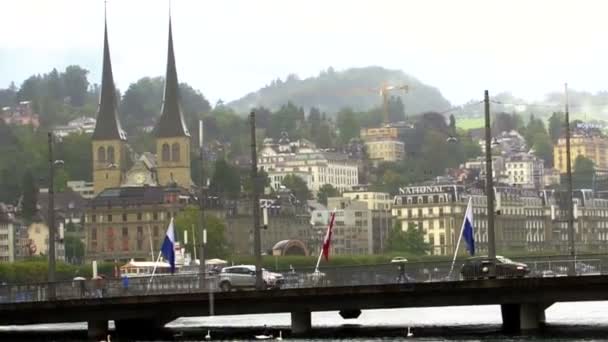 Lucerne dans les jours de pluie — Video