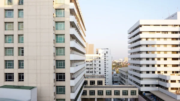 Regelmatige gebouwen in thailand — Stockfoto