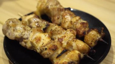 Izgara tavuk şiş Japon yakitori izakaya.