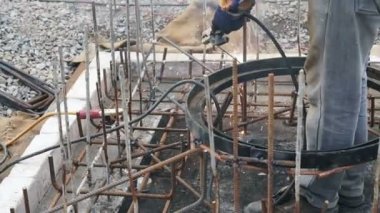 sokak kuyu yapısı için kaynak metal çerçeve