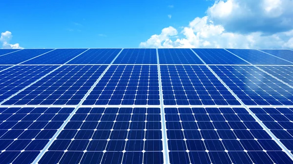 ufuk güneş ve mavi gökyüzü. Gelecekte dünya için yeşil enerji