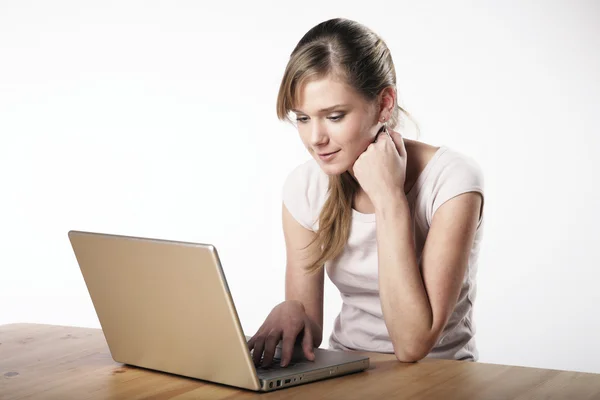 Young woman at work — Stock Photo, Image
