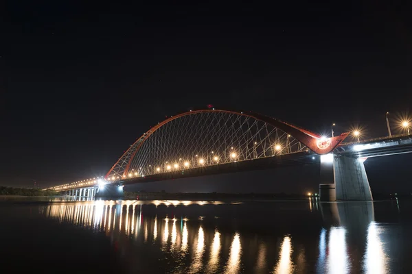 Bugrinsky 橋の夜 — ストック写真