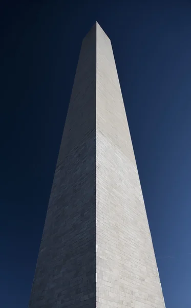 대 낮에 워싱턴 기념비 — 스톡 사진