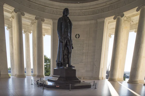 Jefferson památník za denního světla — Stock fotografie