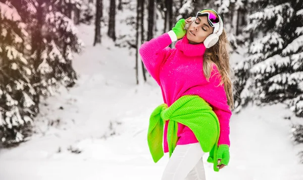 Portrait Hiver Jeune Femme Modèle Mode Hiver Avec Costume Ski — Photo