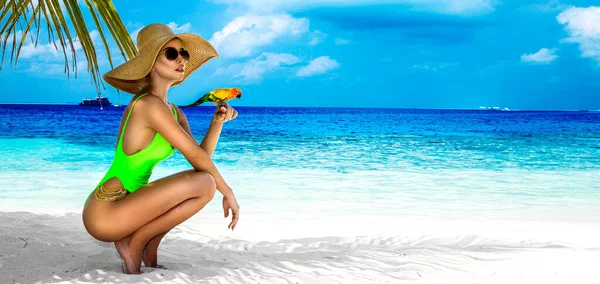 Sexy Tanned Woman Bikini Model Maldives Tropical Sand Beach Glamour — Stock Photo, Image