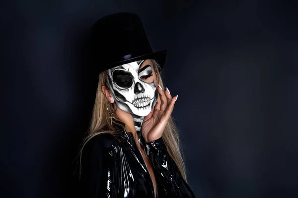 Beau Modèle Maquillage Halloween Sur Fond Noir Femme Sexy Avec — Photo