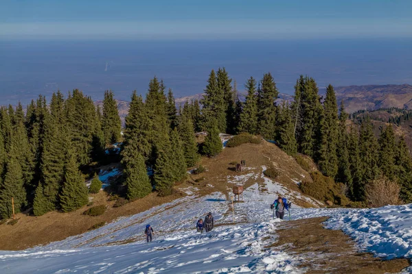 Aksu Zhabagly Kazakhstan Octobre 2020 Les Touristes Font Une Randonnée — Photo