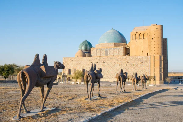 Khoja Ahmed Yasawi anıtı, UNESCO Dünya Mirası Alanı, Türkistan, Kazakistan.