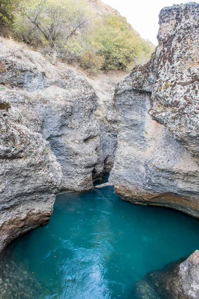 Panoramisch Uitzicht Bergrivier Het Najaar Reisconcept — Stockfoto