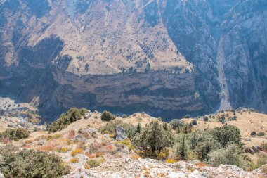 Aksu Kanyonu, Şilimkent yakınlarındaki Kazakistan Cumhuriyeti 'nin güneyindeki Aksu-Zhabagly Doğa Koruma Alanı..