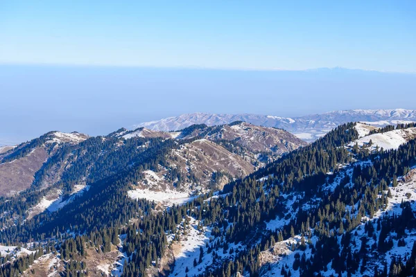 Excellente Journée Ensoleillée Dans Montagne Tian Shan Près Ville Alamty — Photo