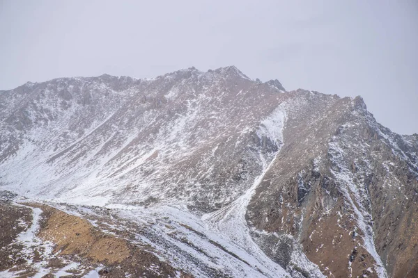 Letecký Pohled Rokle Prohodnoe Pohoří Tian Shan Poblíž Města Alamty — Stock fotografie