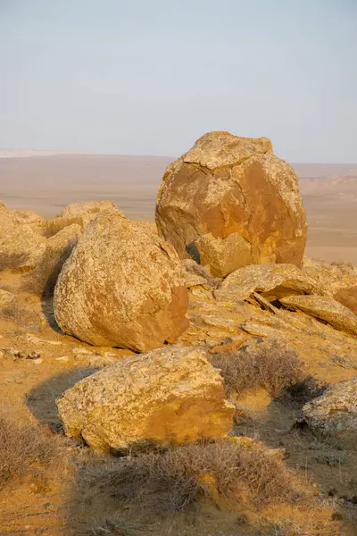 Güzel dağ manzarası, seyahat konsepti