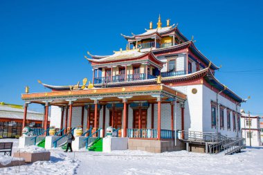 Ivolginsky Datsan Manastırı, Rusya - Ocak 2020: Ivolginsky Datsan Manastırı güneşli kış gününde. Buryatia 'nın Ulan-Ude şehrinin yakınında bulunan Budist Tapınağı..