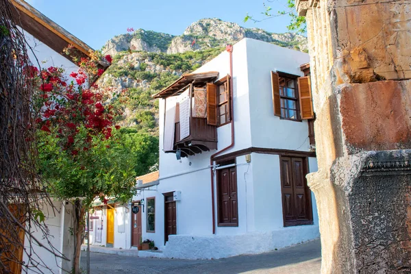 Caminando Por Las Calles Ciudad Izmir Cerca Del Mar — Foto de Stock