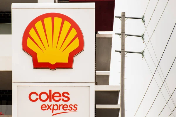 Sydney Australia 2020 Cartel Con Logotipo Shell Fuels Coles Express — Foto de Stock