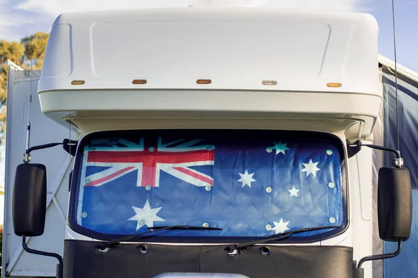 Autocaravana Con Bandera Australia Parabrisas Del Camping Acampada Australiana Turismo —  Fotos de Stock