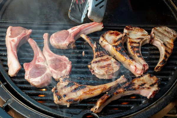 Lamsbout Koteletten Grillen Barbecue Plaat Tuin Bbq Grill Koken Australië — Stockfoto