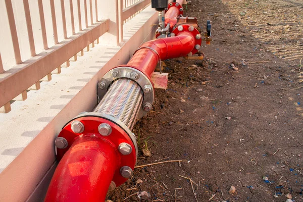 Tubo Flexível Aço Inoxidável Com Tubo Aço Vermelho Válvula Para — Fotografia de Stock